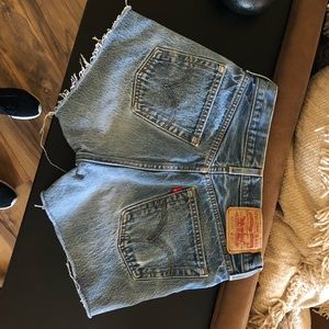 Vintage Levi’s denim shorts
